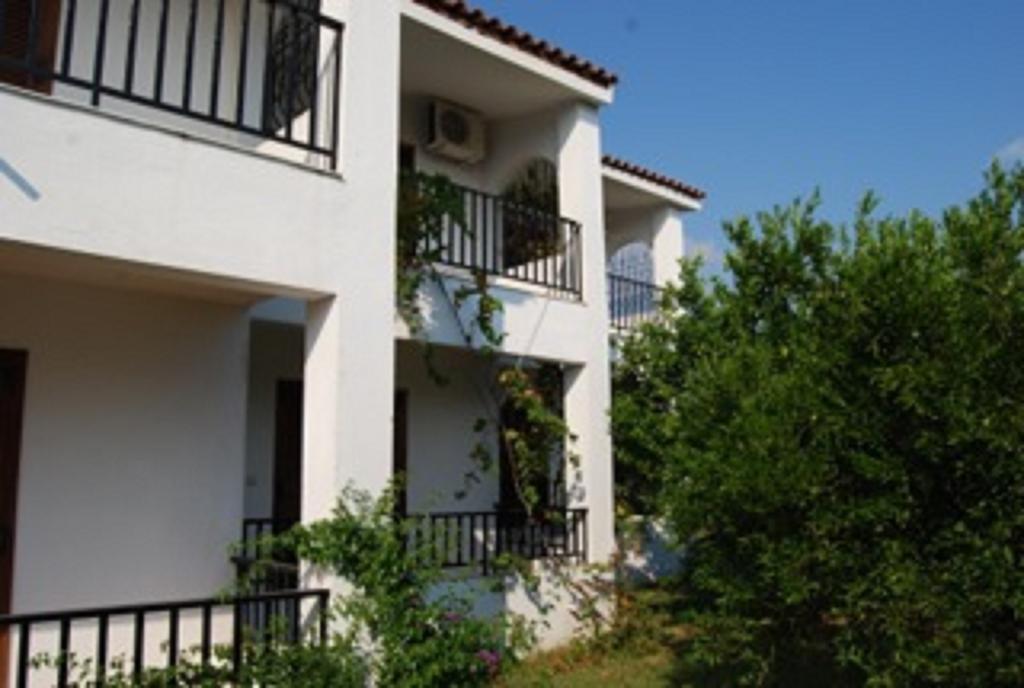 Santa Catalina Apartment Kalyves Polygyrou Exterior foto